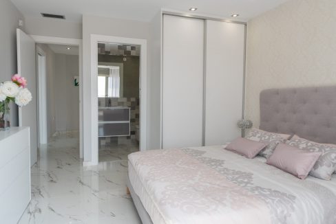 d5f50cdc9bbbb95f50cdc9bbbf2