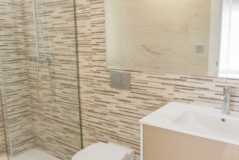 d5f50cdcd553215f50cdcd55359