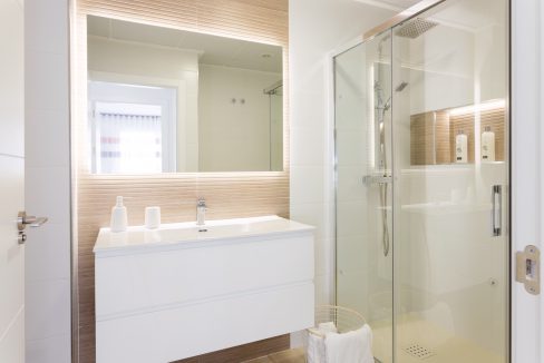 d5f5a0f59a7e245f5a0f59a7e5d