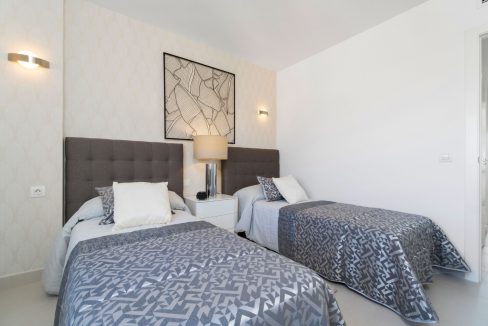 d5f5e17eda963a5f5e17eda9784