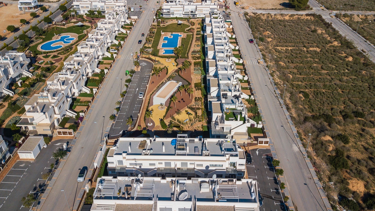 d5f5f4e84405735f5f4e8441427