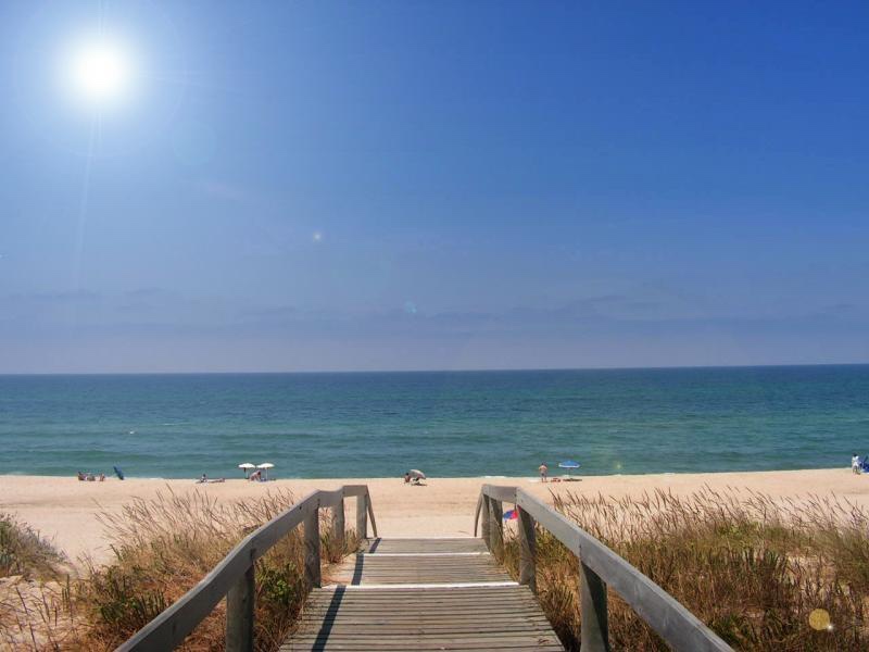 d5f5f4ee686c065f5f4ee687bbc