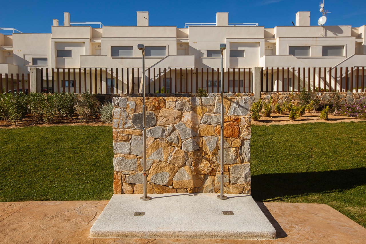 d5f5f4f225f8055f5f4f225f8fc