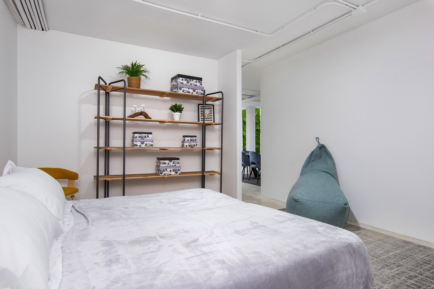 d5f5fb804d0b985f5fb804d1b2b