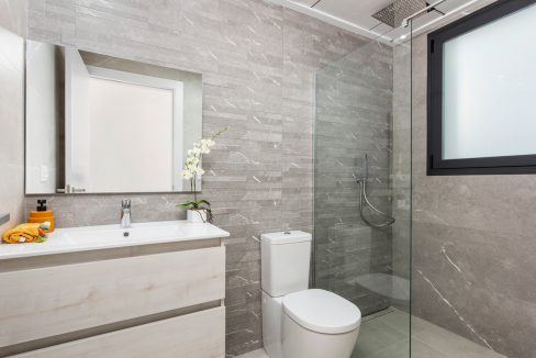 d5f5fb840f1bf45f5fb840f2b7d