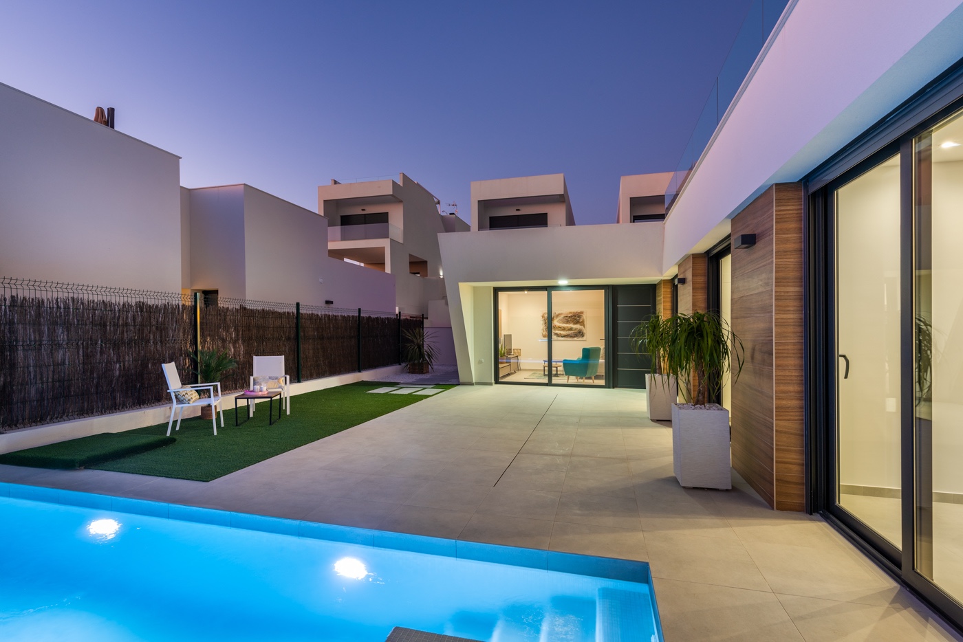 d5f5fb8d20ad0d5f5fb8d20ad47