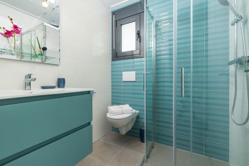 d5f61ff27c8b345f61ff27c8b6d