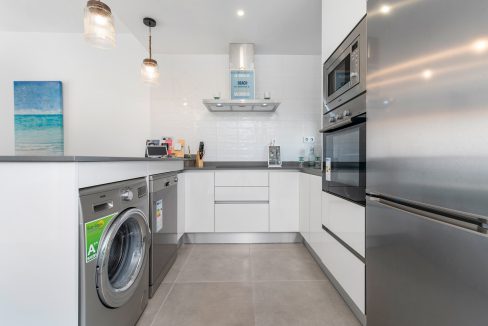 d5f61ff30558445f61ff305585c