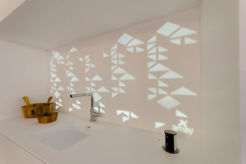 d5f6a1870a5c5f5f6a1870a5c98