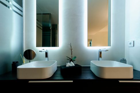 d5f6a1ae9a8c5c5f6a1ae9a8c95