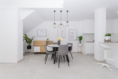 d5f6b4f2a59d745f6b4f2a59db1