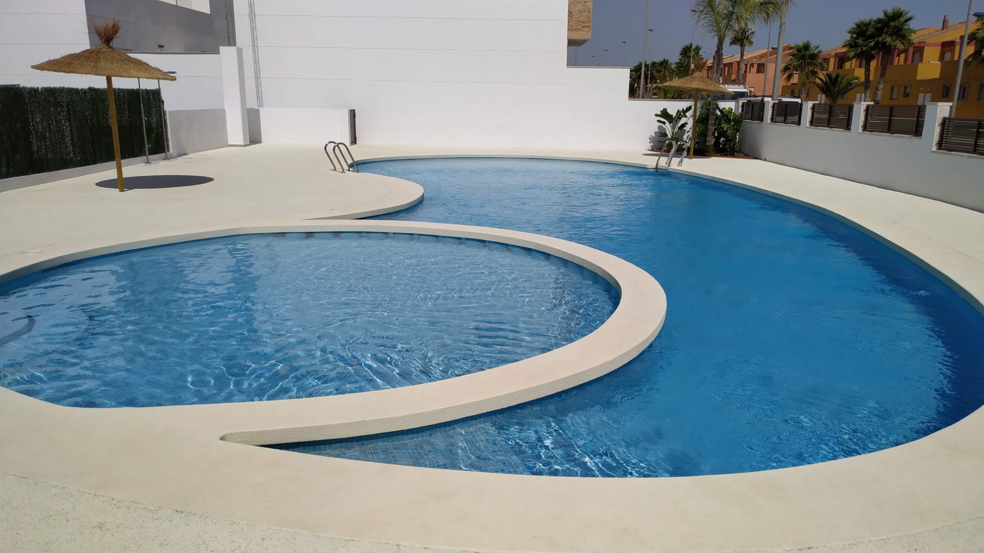 d5f75a92cb360f5f75a92cb3649