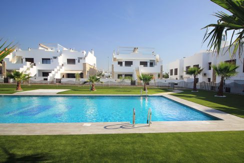 d5f7736b3300d95f7736b330112