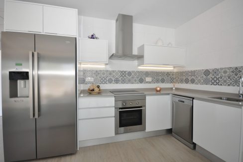 d5f7b32402c51d5f7b32402c555