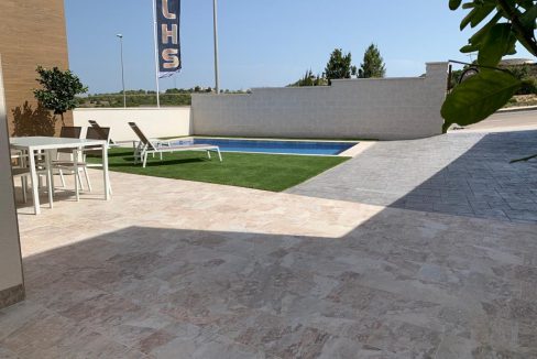 d5f82d25d1562f5f82d25d15668