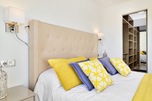 d5f8584f2497e85f8584f249823