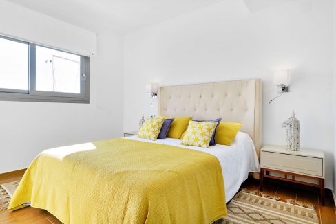 d5f8584f70f9445f8584f70f97d