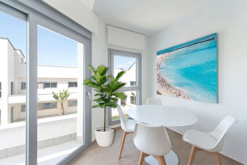 d5f85a0588364c5f85a05883685