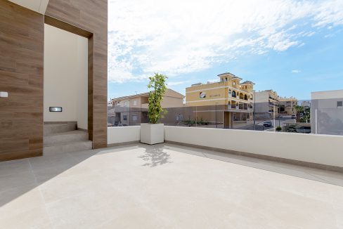 d5f8951ab068745f8951ab068ad