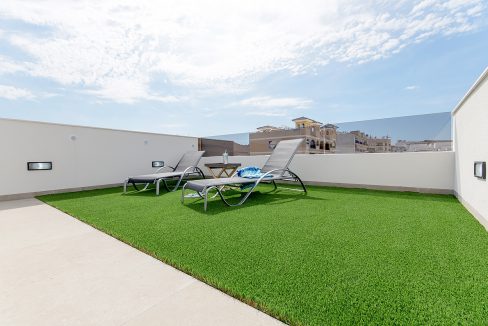 d5f8951afce3705f8951afce3a9