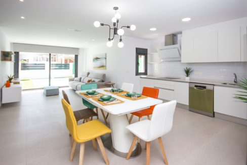 d5f8d4a4de1d4a5f8d4a4de1d83