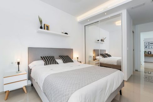 d5f9004222895c5f90042228995