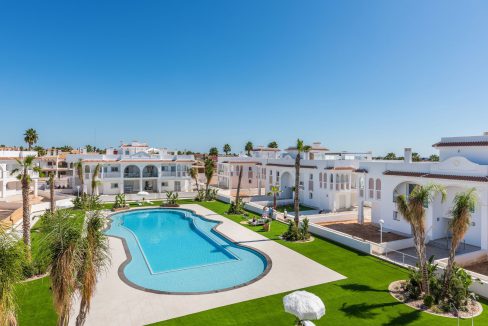 d5f92ab3ebb23d5f92ab3ebb276