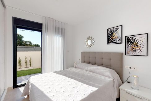 d5f9692a8d13d35f9692a8d140c