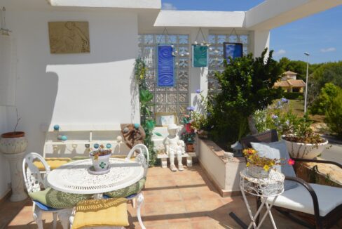 o_1ef3t9re6q7bvo14arm57tl42