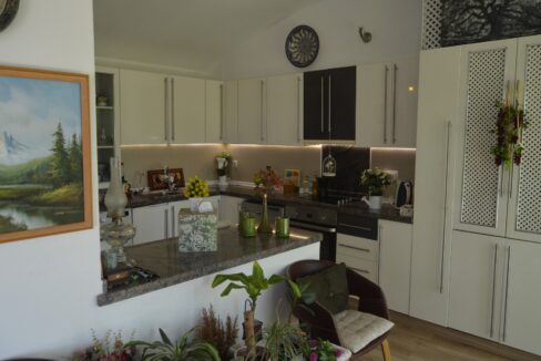 o_1ef3t9re81ckc1vuhu1gee31pru50