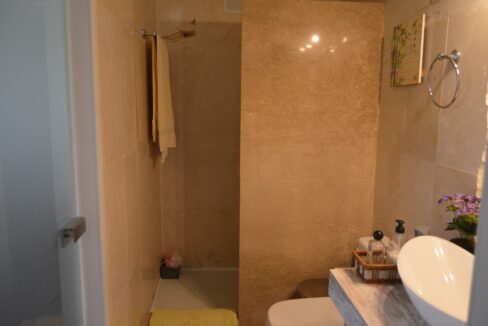 o_1ef3t9re91gtfoiau1r14fi1s0658