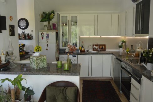 o_1ef3t9re9a23kcb1q0nbpvcb057