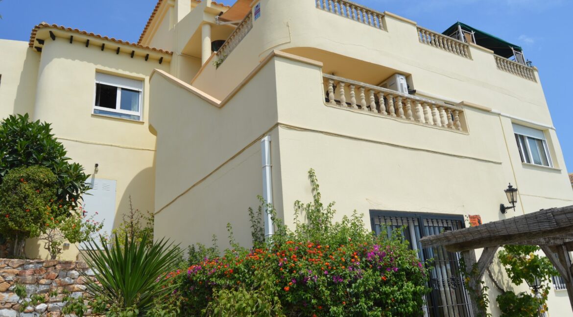 o_1ef86afnmma81kuk176119c1ann2q