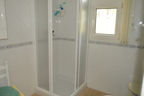 o_1ef86afno6np1okrmpm1ef01fqm3e