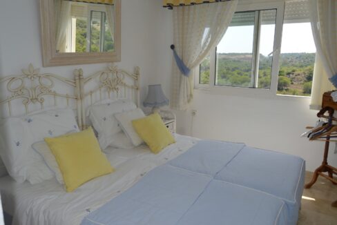 o_1ef86im3j1flhn9qktajm5nhb8