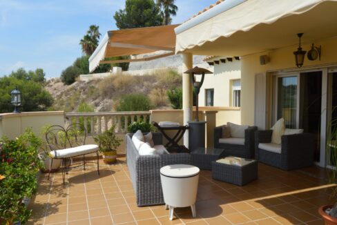 o_1ef86msa11fc71lnqhe2nrl1fgsg1