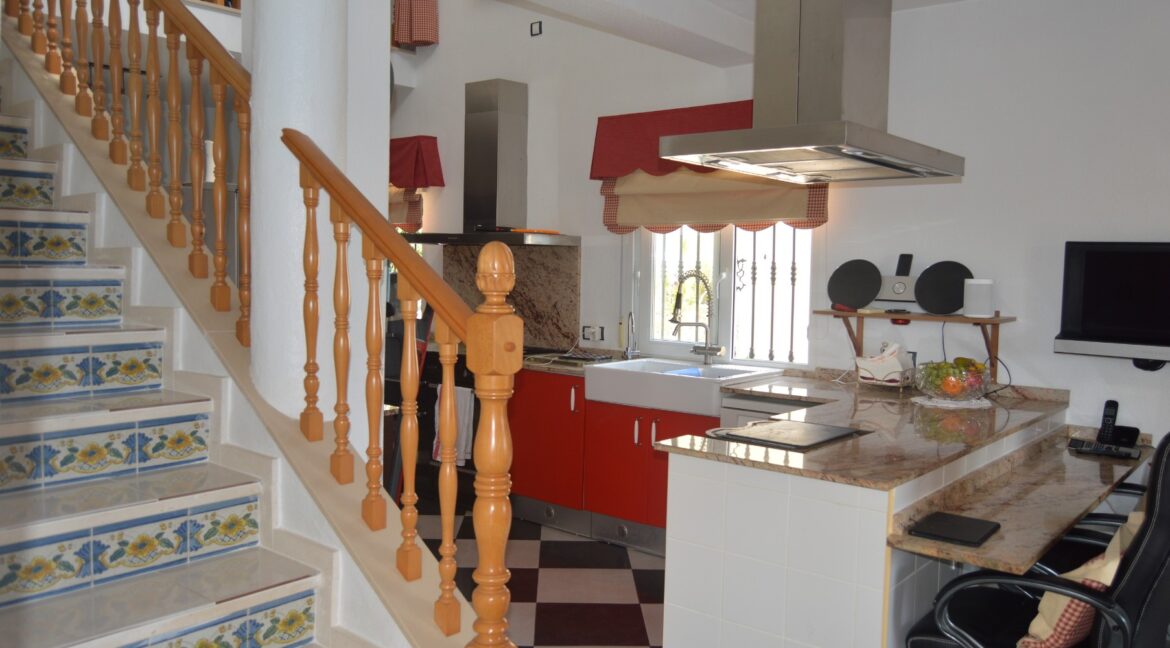 o_1ef86msa21m4o1fn01u0nrqv1m9cgi