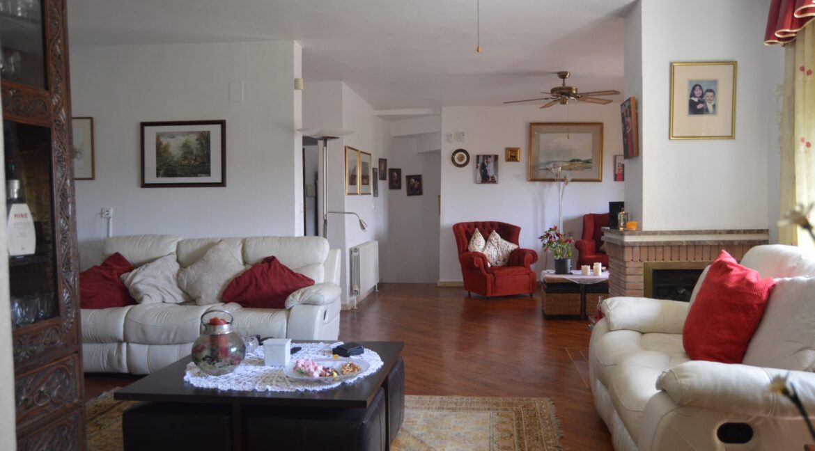 o_1ef86msa2d661doh1ns3177tl1nga