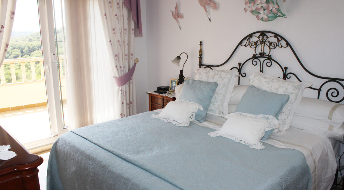 o_1ef86r9hglhv14h6csnano1uj6nr