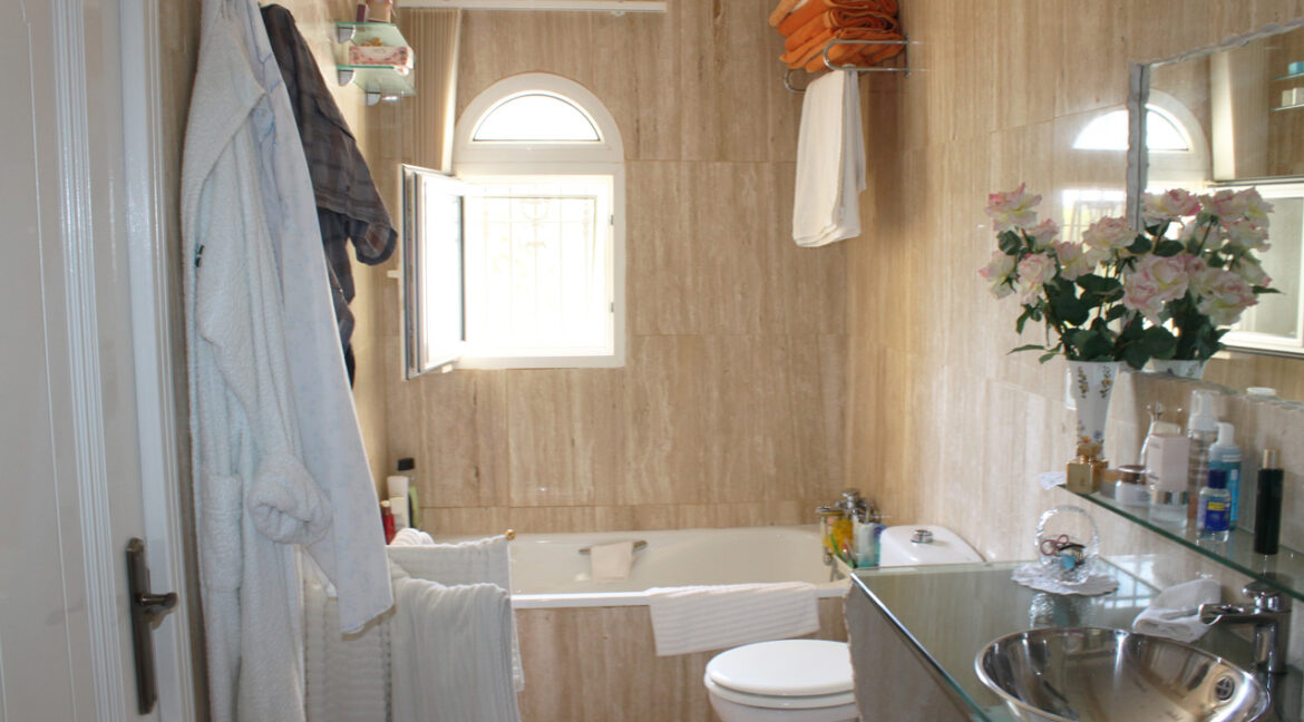 o_1ef875v4a1o422r3102s1kqn1fg6u0