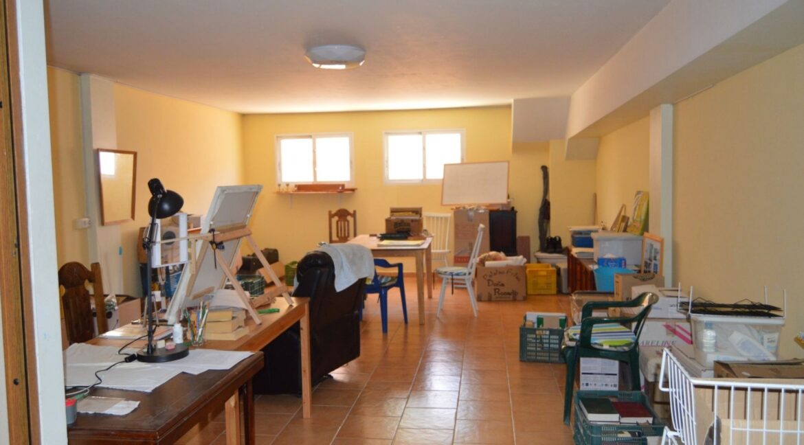 o_1ef9ltvio49j1l6dqpa1vig1p2r2c