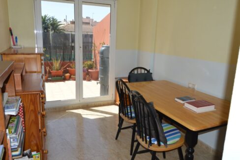 o_1ef9luugc9hg19trtmsdipqg132