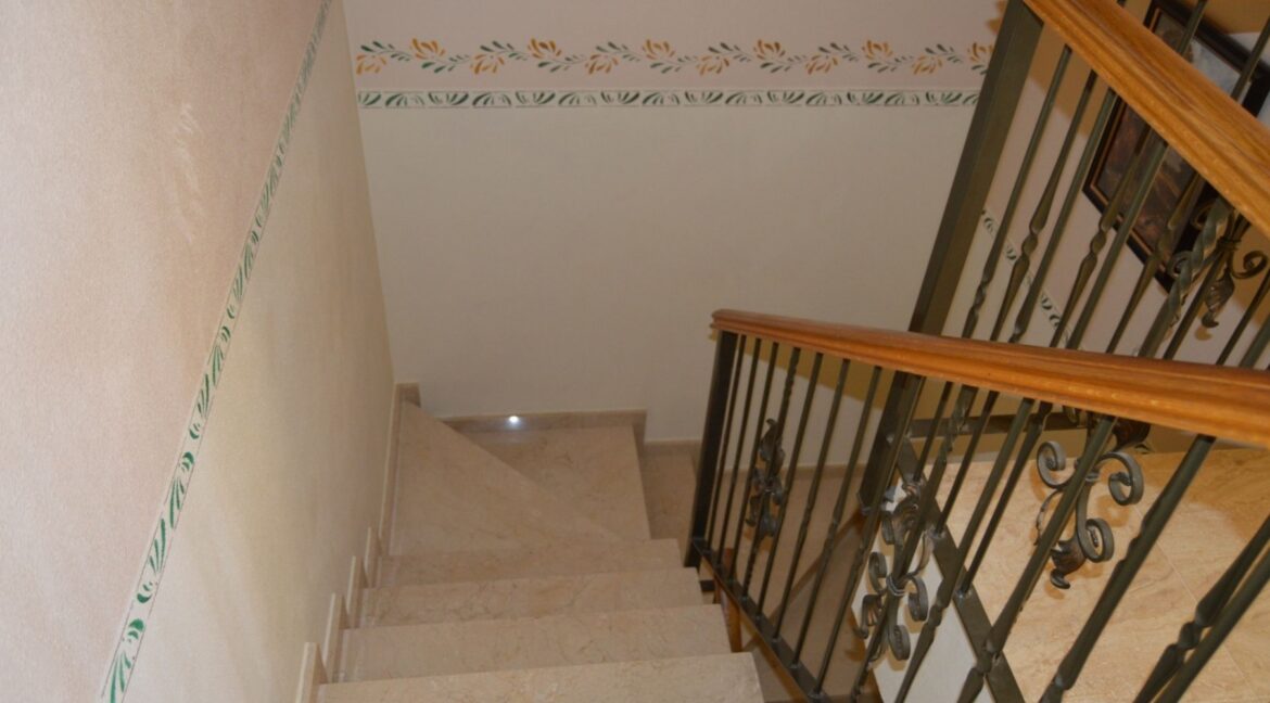 o_1ef9lv6gkv251v9r12rf2ei4r636