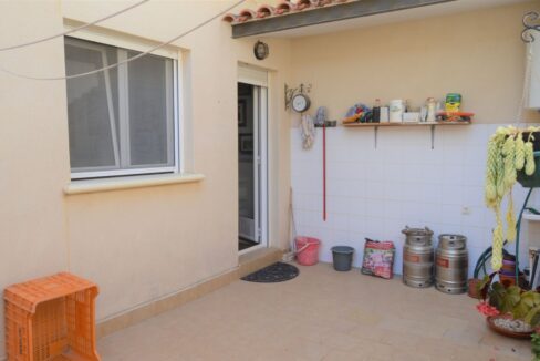 o_1ef9lve26j5r1n994tq1ti6167g38