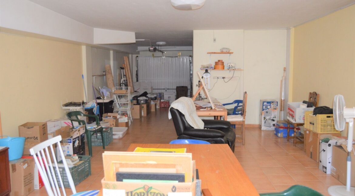 o_1ef9lvhc01pmc3a41stma1nb083a