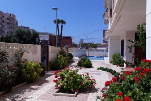 o_1ef9nl0in17kq1rmbbb1ddn4cn28