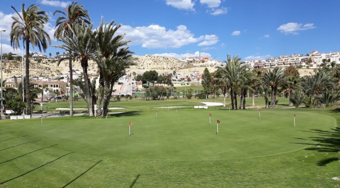 o_1ef9pe3348as1077jaf1hhh16632e