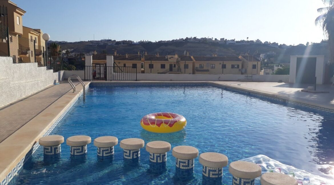 o_1ef9pe3351jda1lhko51ngkh282l