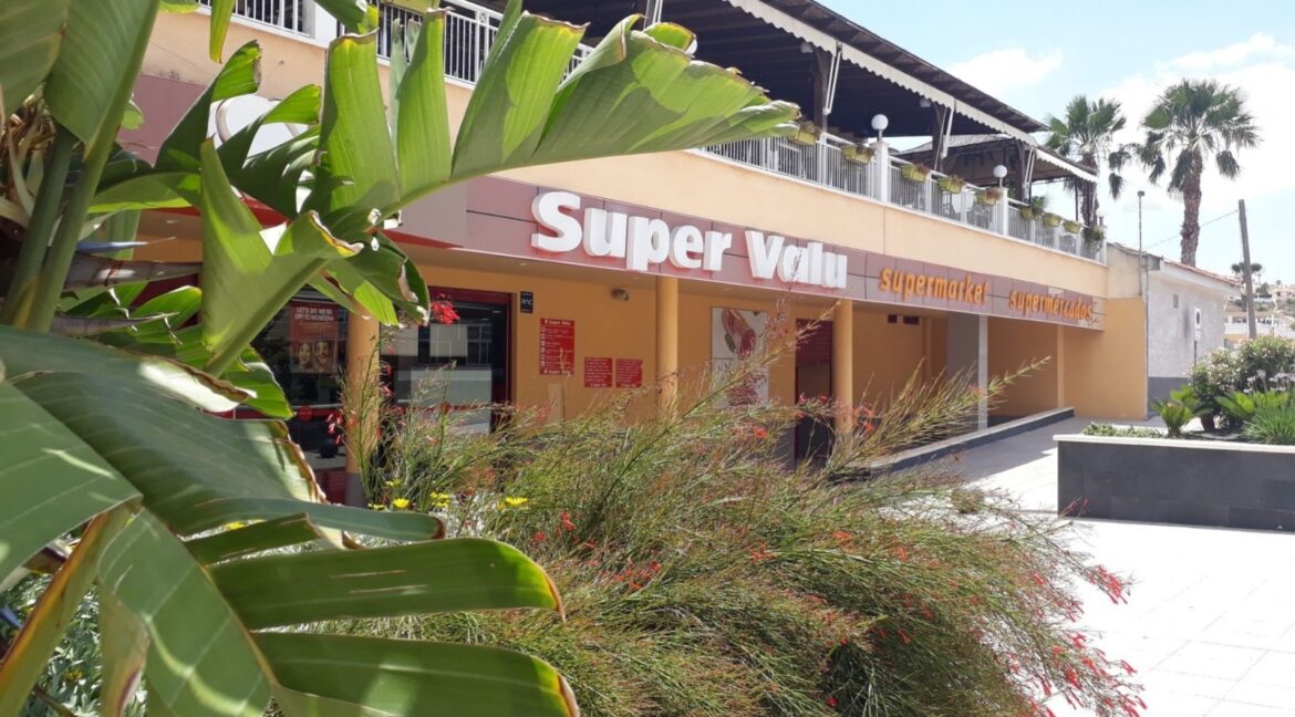 o_1ef9pe3351vi41fgj1r01b4n1f862g