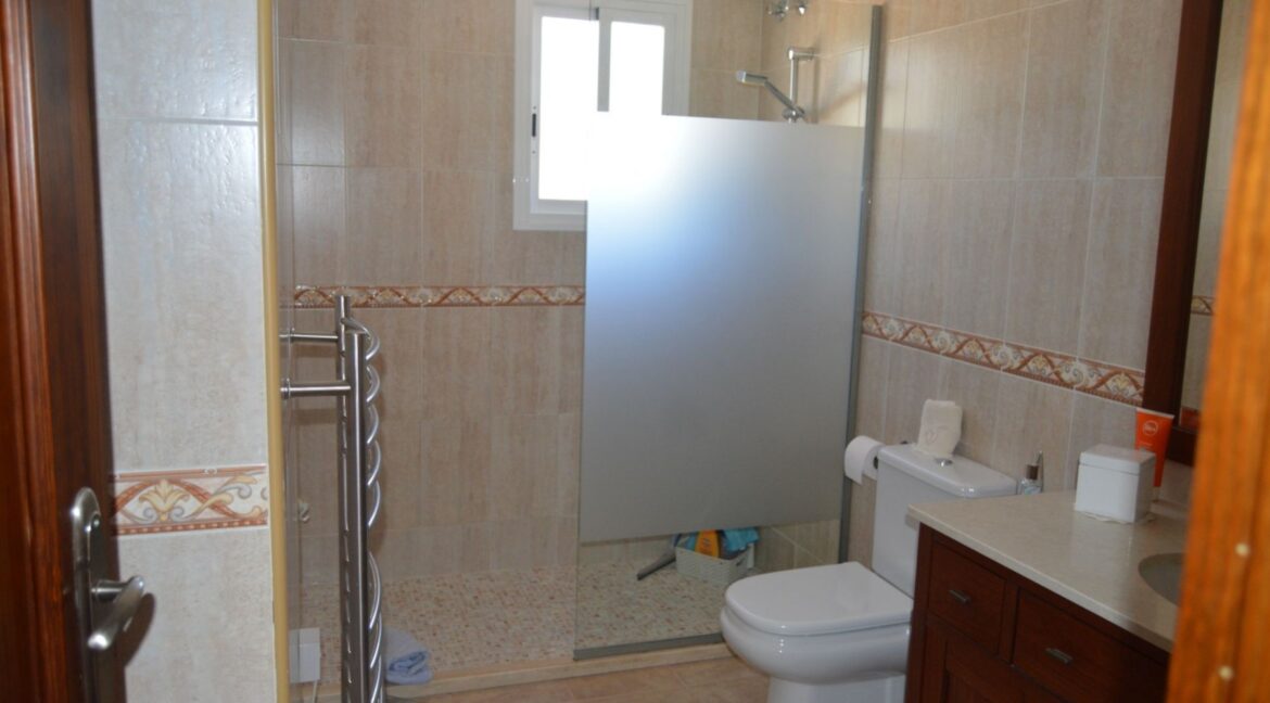 o_1efa75kmp16thn1asoh133f1t635